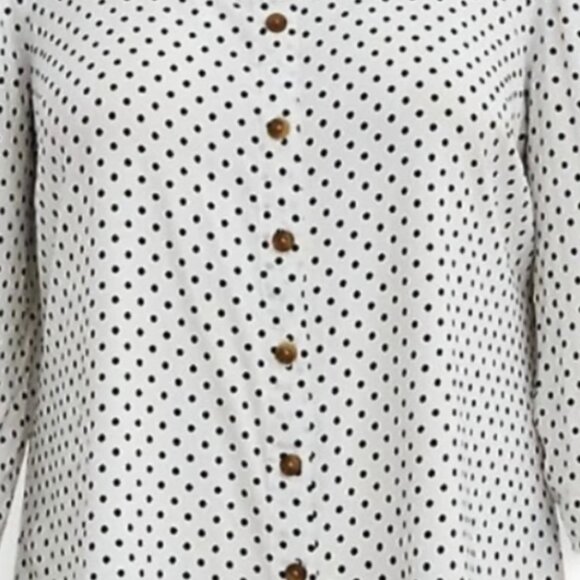 NWT Torrid White and Black Polka Dot Lenny Button Front - Picture 3 of 8